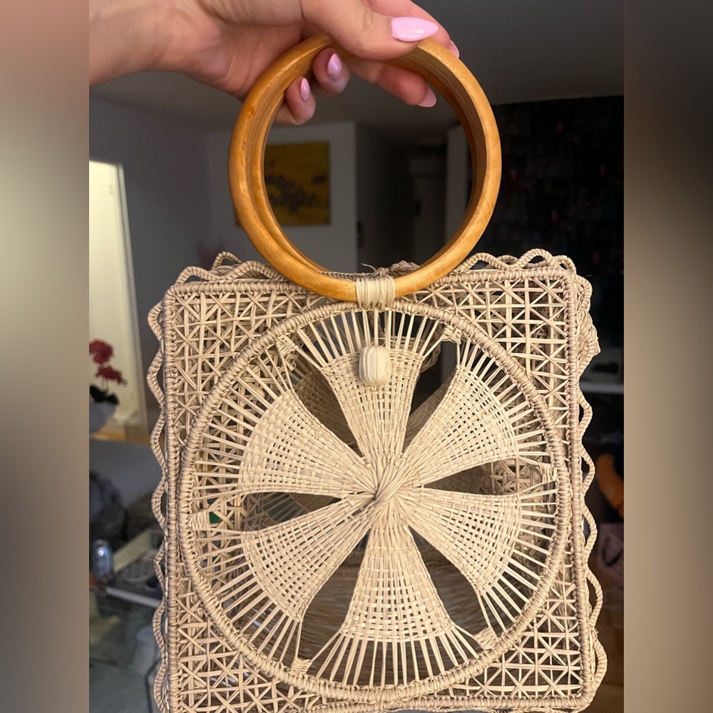 Handmade woven summer bag with wood handles